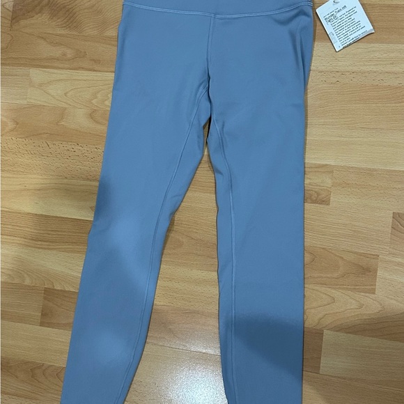 Brand New Lululemon Wunder Train HR Train HR Tight 25” - Picture 4 of 11